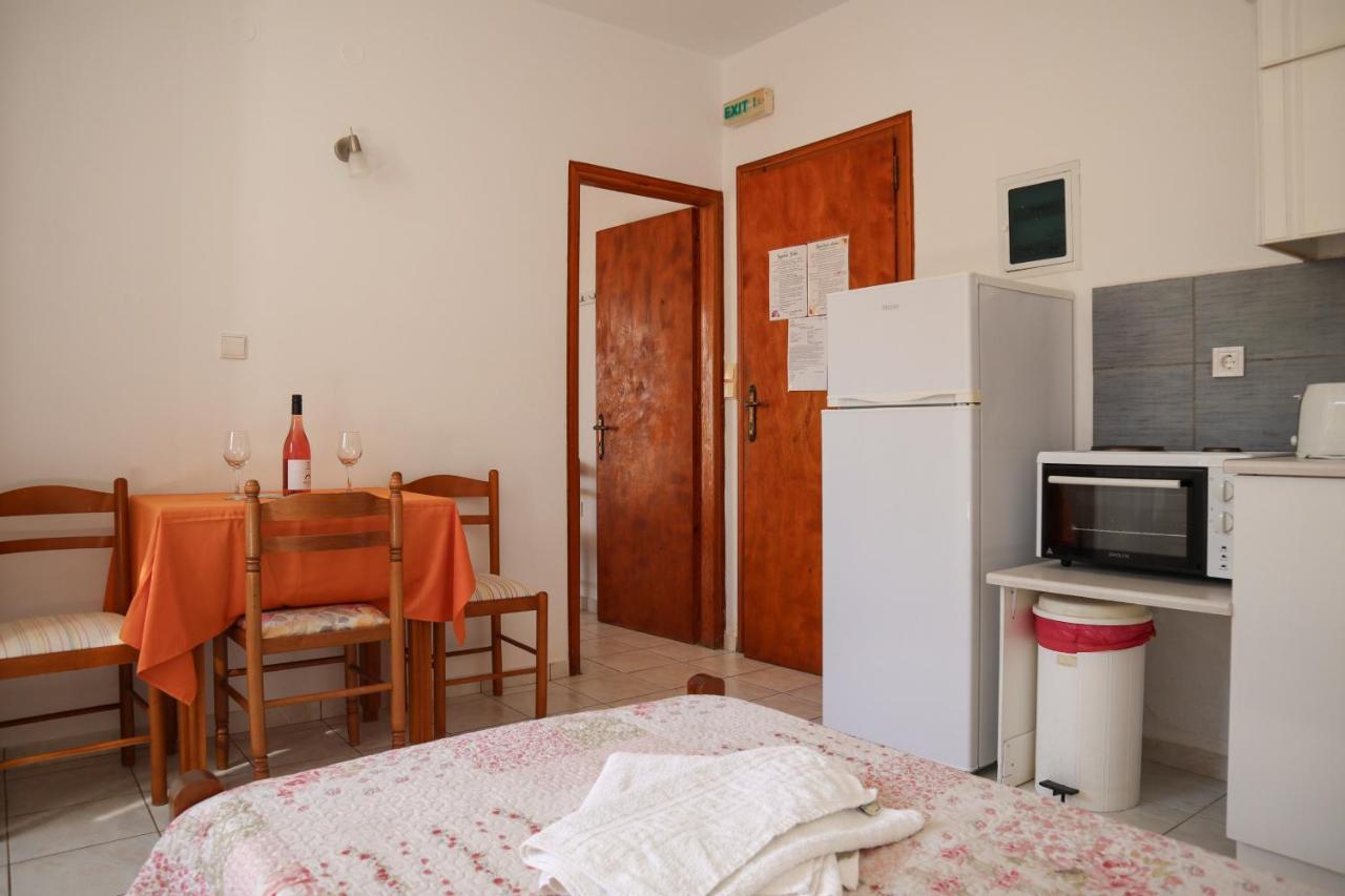 Aparthotel Spyridoula Lourdata  Zewnętrze zdjęcie